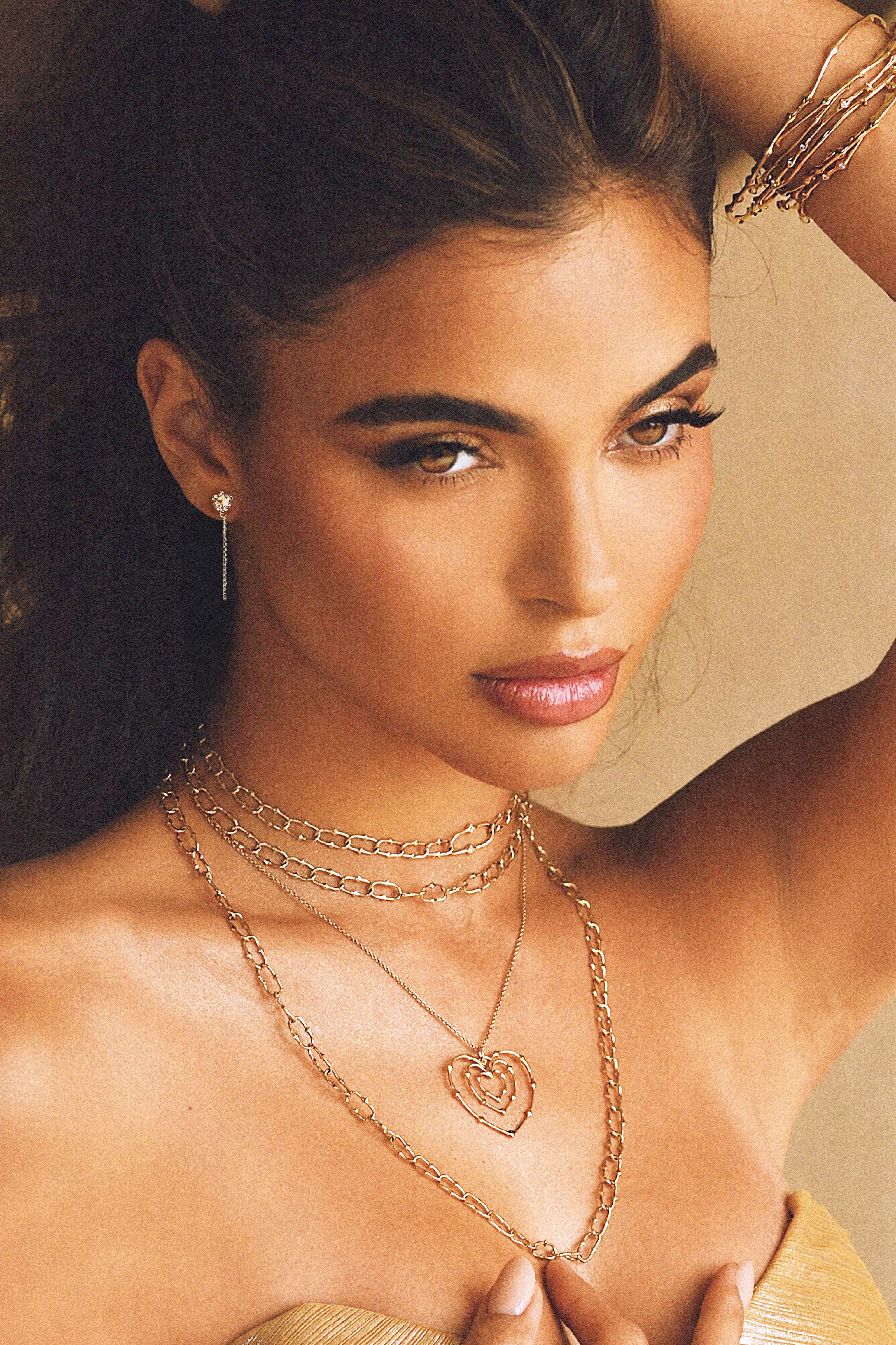 Vajra Round Stud with Chain