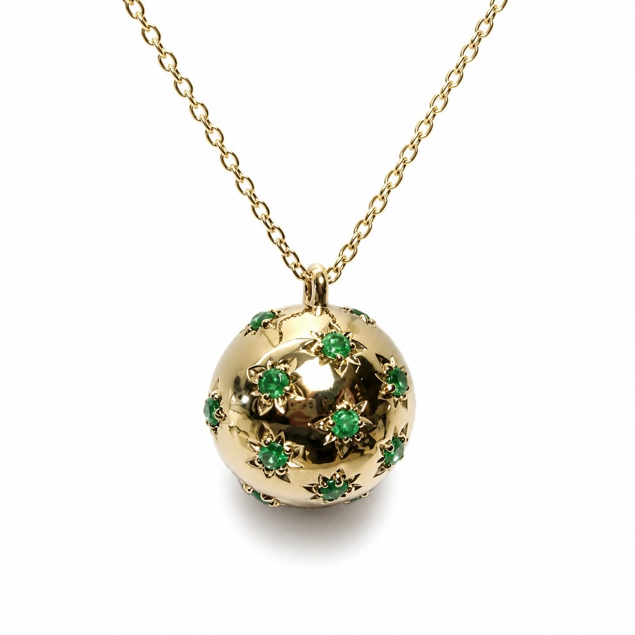 CHAMAK EMERALD SPHERE PENDANT