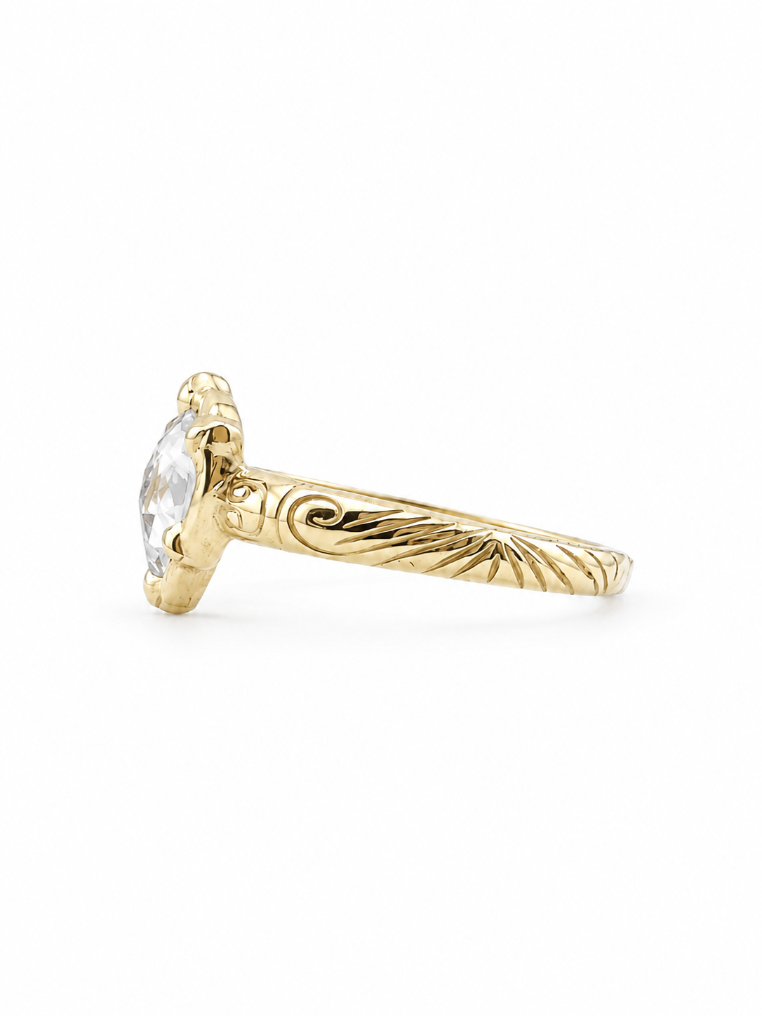 ISHANI HEART RING