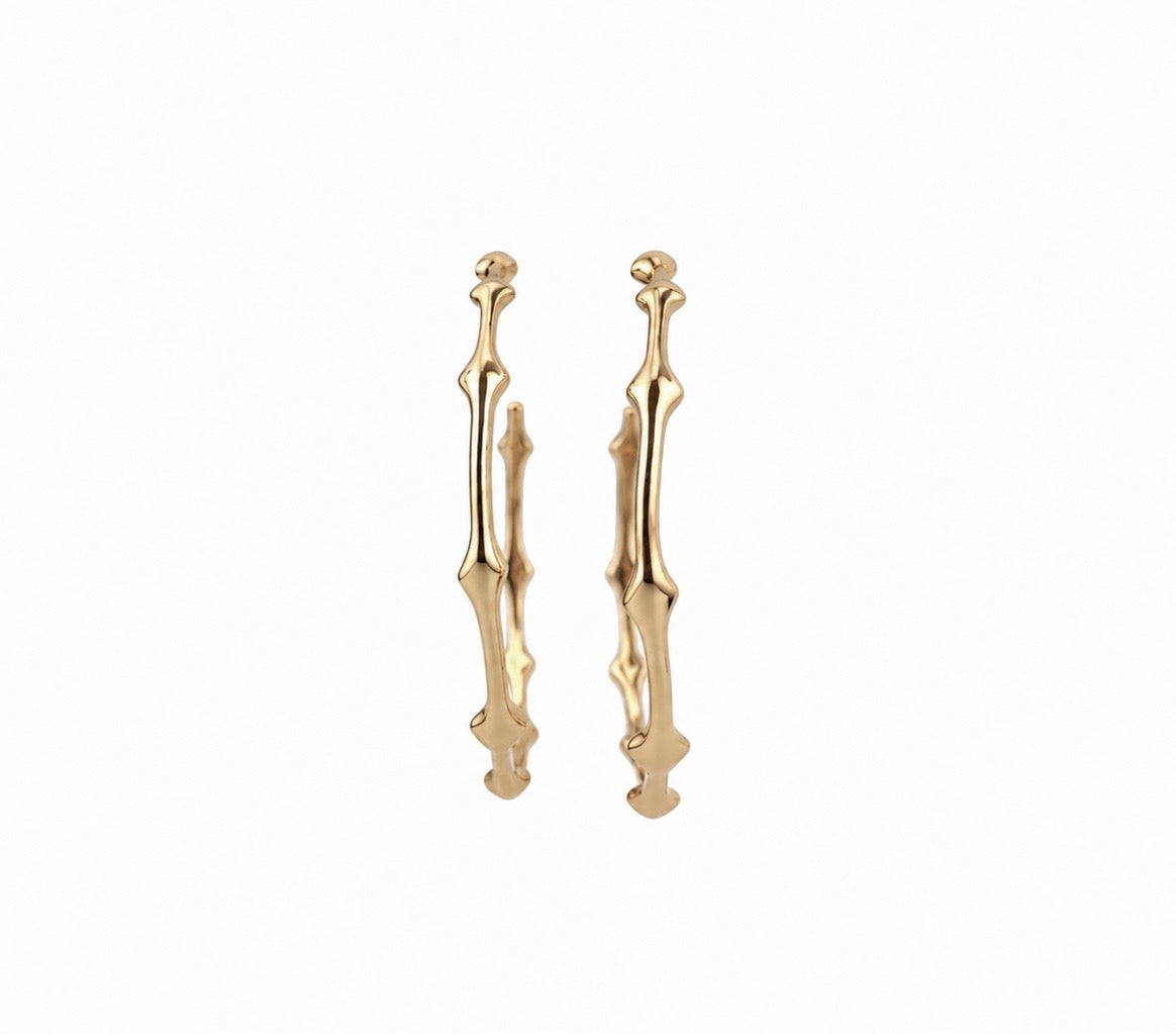 Rani Thorn Medium Hoop Earring
